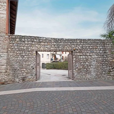 Apartmentsgarda - Borgo Garibaldi Lägenhet *