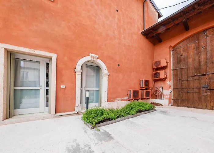 Apartmentsgarda - Borgo Garibaldi Bardolino